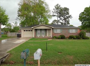 1408 Sheraton St SE, Decatur, AL 35603