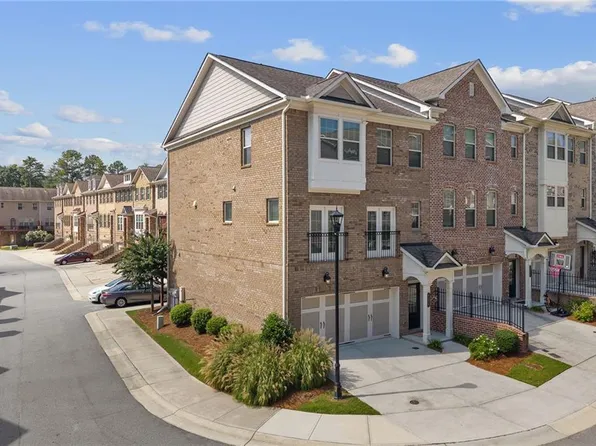 4079 Townsend Ln, Atlanta, GA 30346