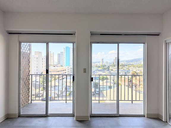 3rd image of 730 Makaleka Ave APT 602