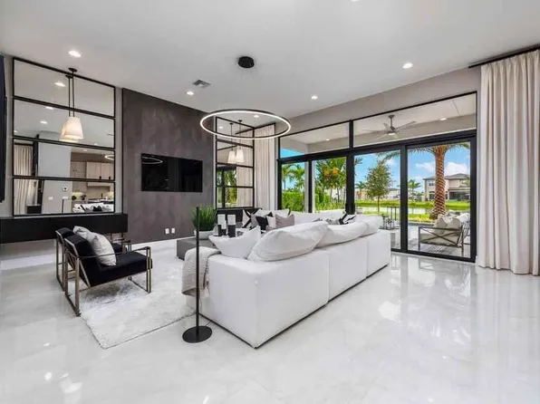 17166 Ludovica Ln, Boca Raton, FL 33496