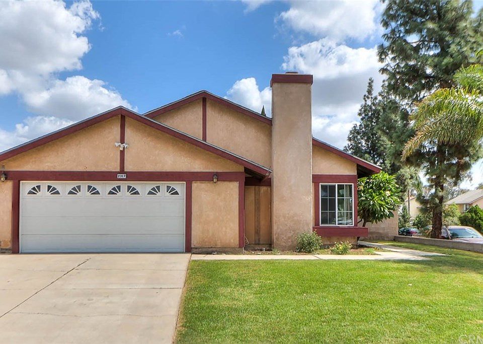 1st image of 2317 S Monterey Pl