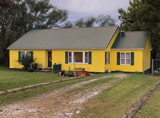 7990 S Highway 32, El Dorado Springs, MO 64744