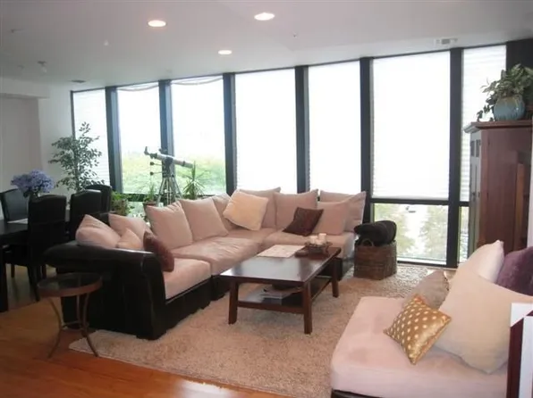99 Montgomery St #502, Jersey City, NJ 07302
