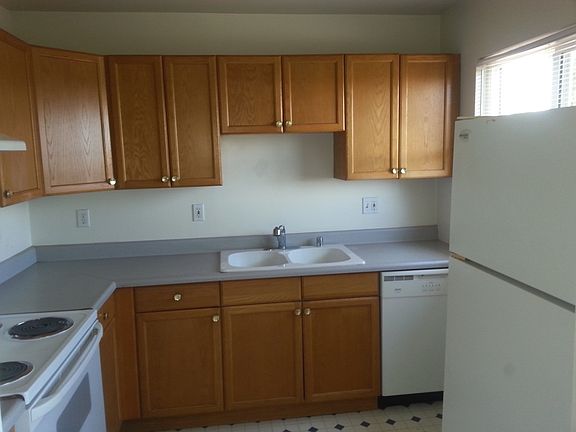 3rd image of 711 Capitol St