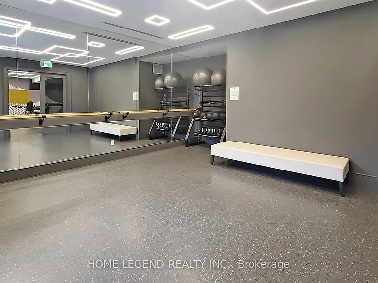 75 Canterbury Pl #1908 — Photo 13