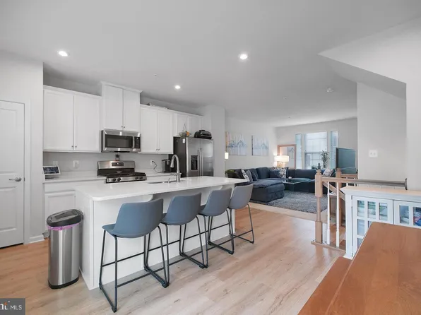 52 Caswell Dr, Indian Head, MD 20640