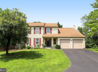 13378 Point Rider Ln, Herndon, VA 20171