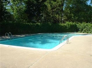 48 Newman Rd #48, Malden, MA 02148