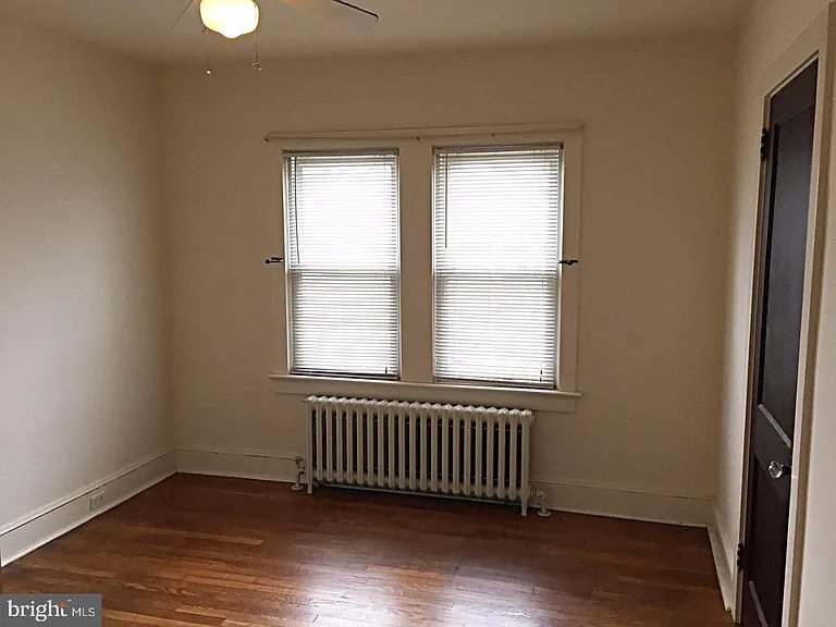 721 Mayflower Ave — Photo 10