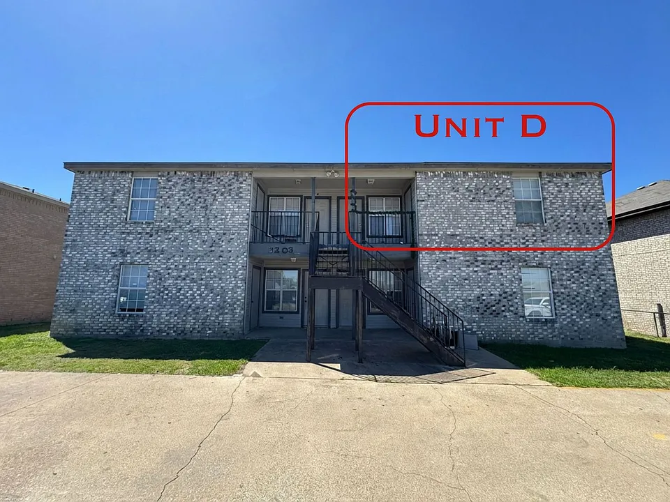 3203 Toledo Dr