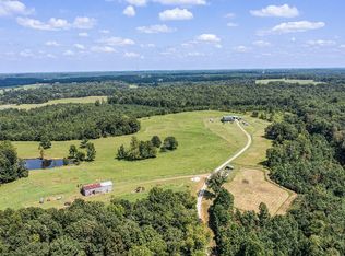 147 McBride Ln, Mc Ewen, TN 37101