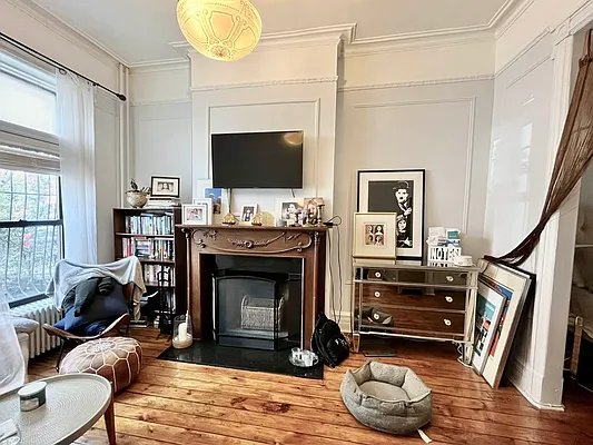 Rented by Brown Harris Stevens | media 42