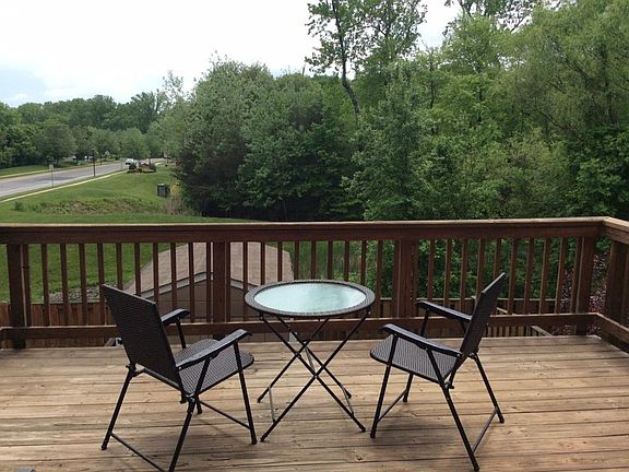 Custom decking for your relaxation