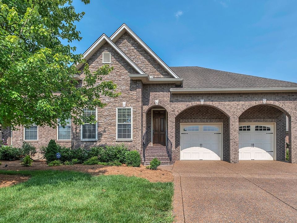 1st image of 163 Tara Ln
