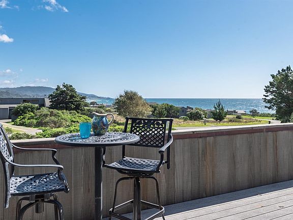 3rd image of 287 Bluff Reach