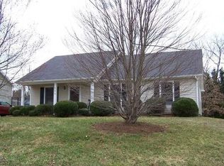 556 Covington Ridge Rd, Winston Salem, NC 27107