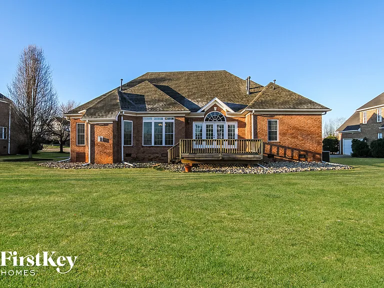 130 Hunters Hill Dr — Photo 15