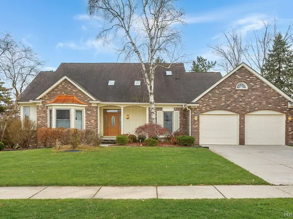 48672 Chambury Ct, Plymouth, MI 48170