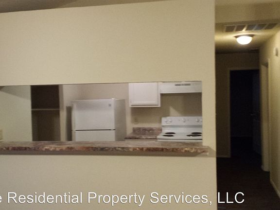 4th image of 3916 Springside Dr