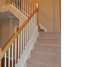 15086 Mill Creek Dr, Sterling Heights, MI 48312