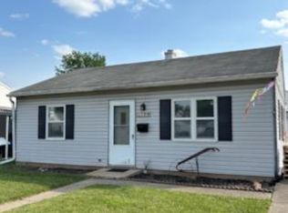 1160 Race Dr, Troy, OH 45373