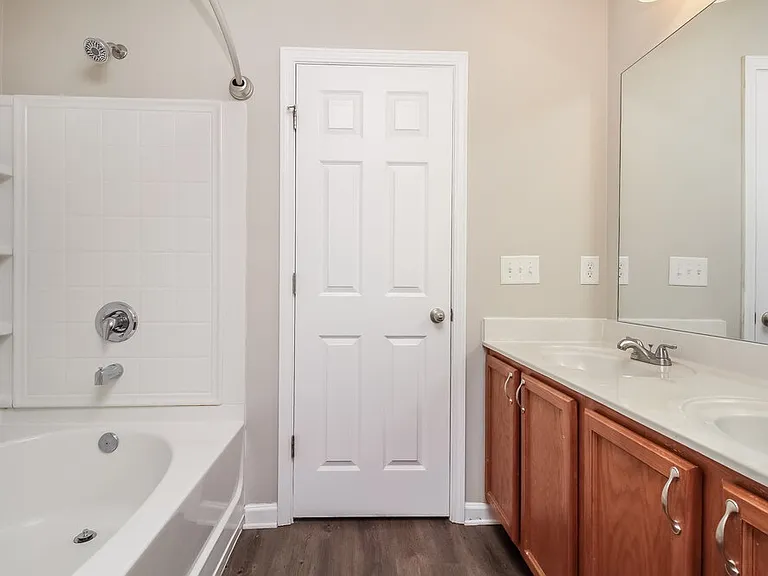 813 Creek Oak Dr — Photo 13