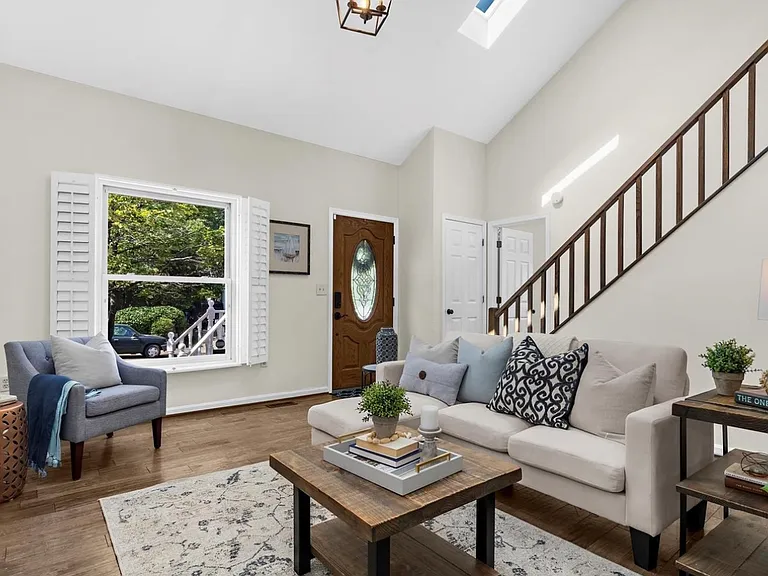 20 Windwhisper Ln — Photo 12
