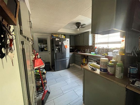 3rd image of 8610 Apothecary Lane