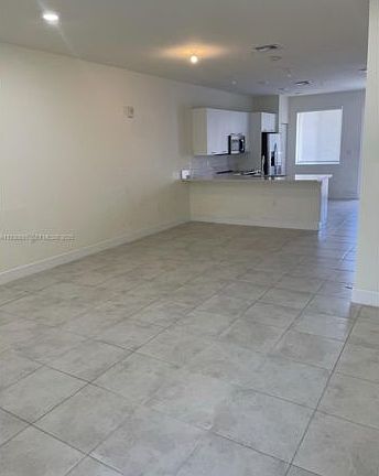 3rd image of 6455 NW 103rd Pl #109