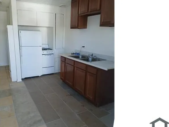 219 Dallas St NE, Albuquerque, NM 87108
