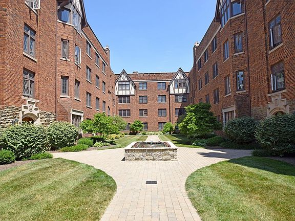 2nd image of 2324 Park Ave Unit 25
