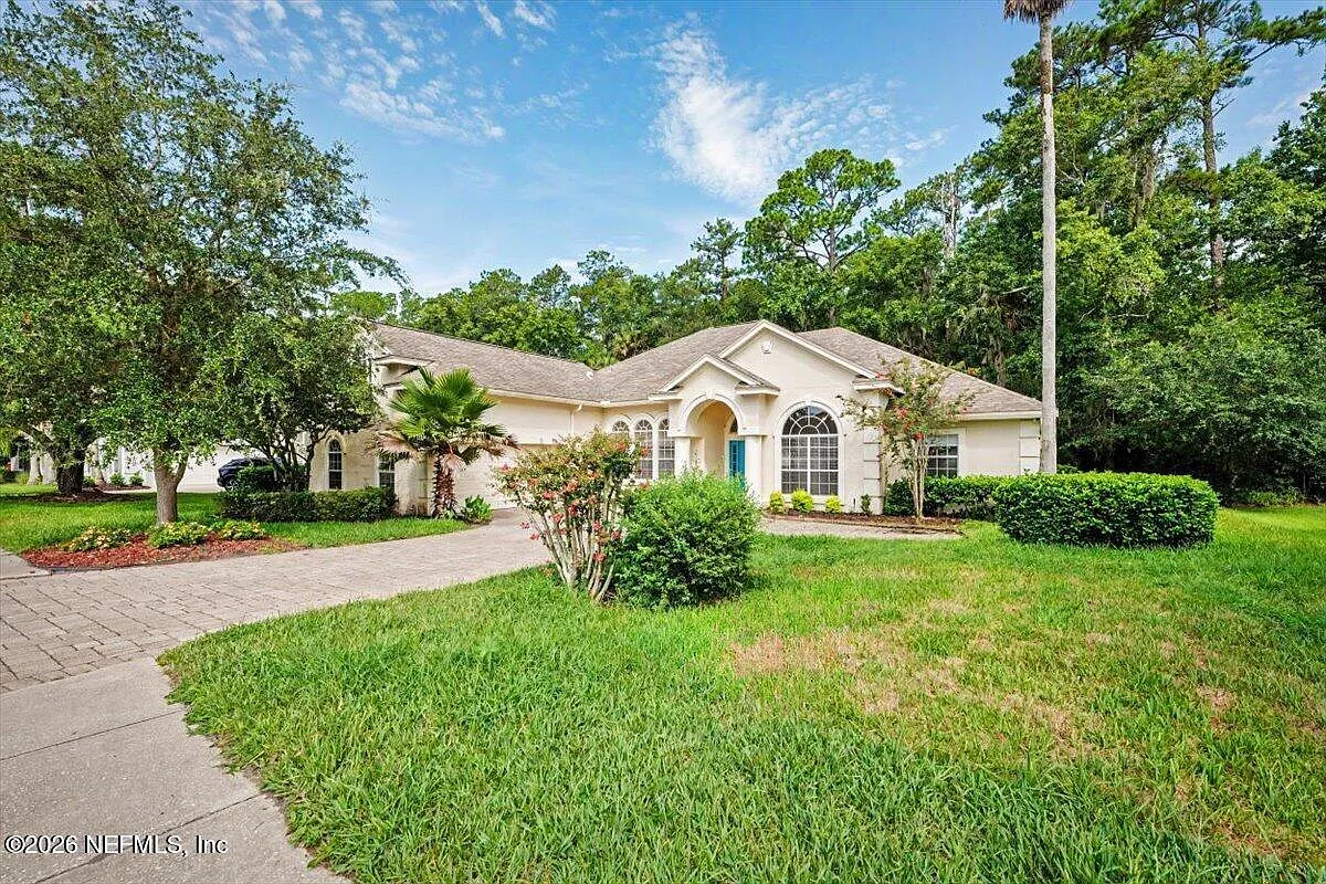 4 bed, 3.0 bath, 3254 sqft, $6,950 — Photo 4