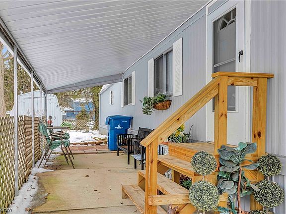 3rd image of 6610 Lear Nagle Rd #154