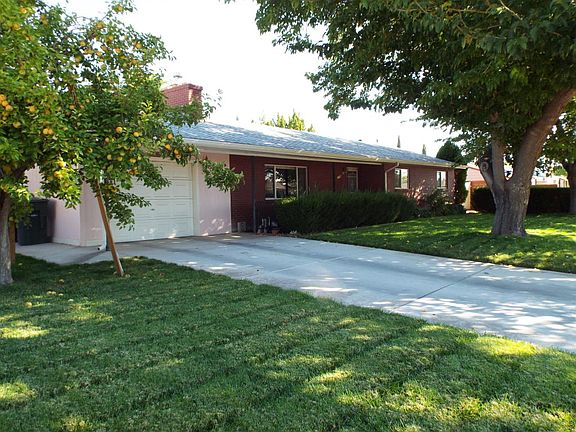 2nd image of 2504 Scenic Dr
