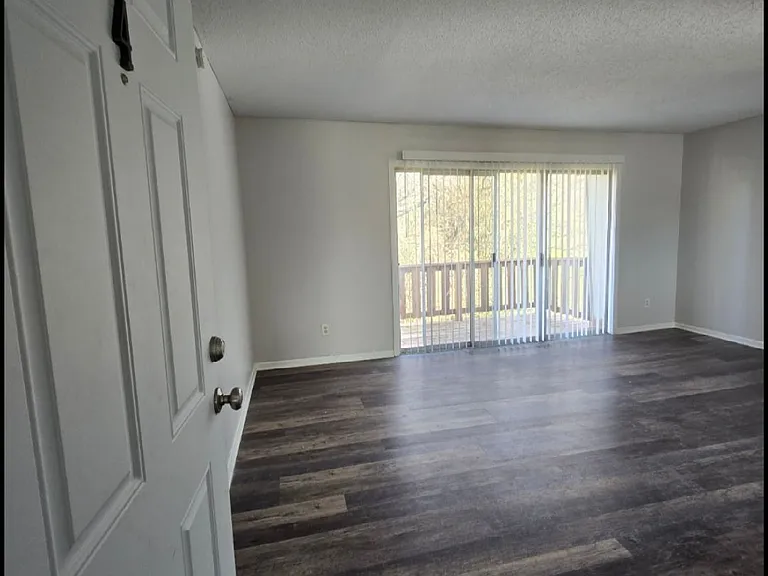 8721 Countryshire Ln #4 — Photo 2