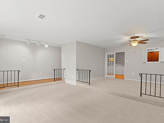5th image of 3865 Persimmon Cir