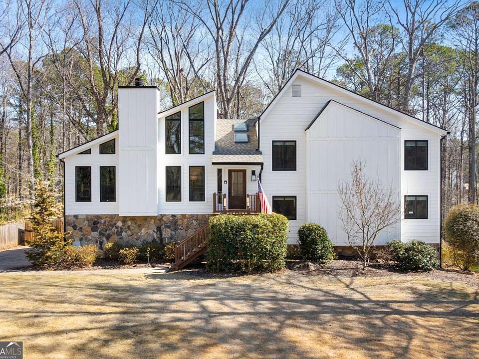 1st image of 3012 Manning Dr