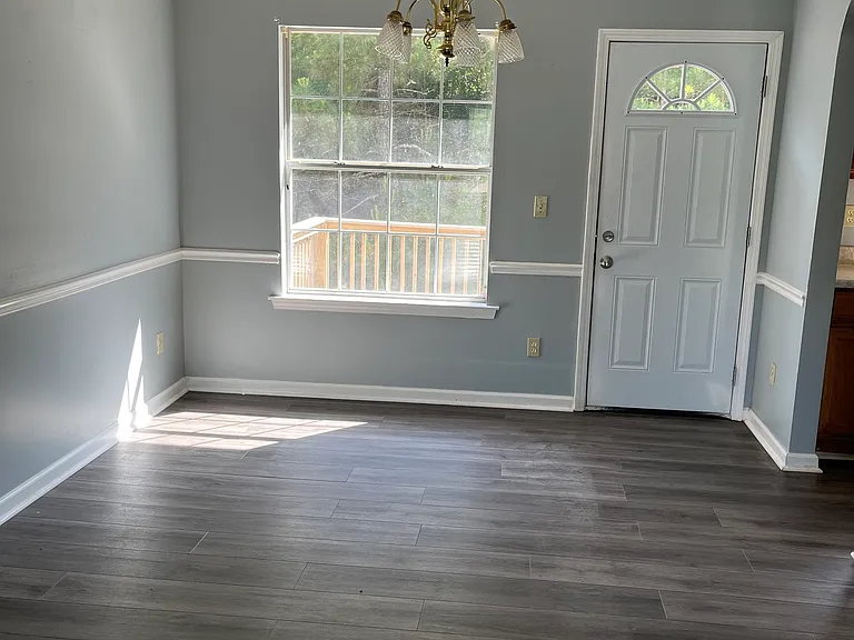 506 Rosewood Cir — Photo 9