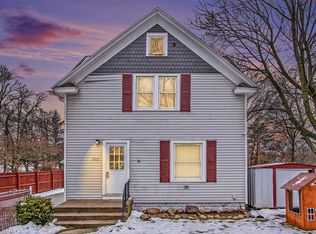1001 Cooper Ave, Kalamazoo, MI 49048
