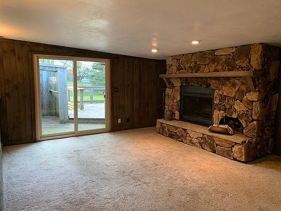 2nd image of 7128 W Wedgewood Dr