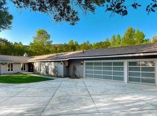 4 Dapplegray Rd, Bell Canyon, CA 91307