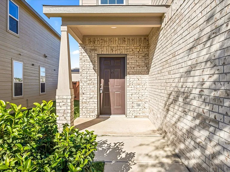 10623 Rayburn Lndg — Photo 5
