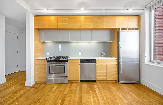 Rented by Mirador Real Estate | media 17