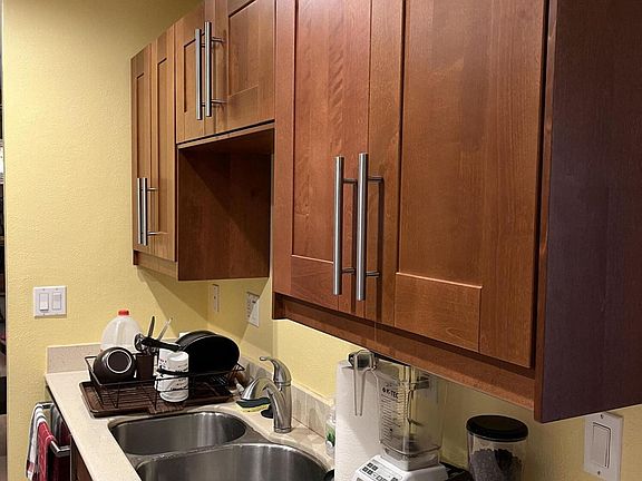 5th image of 5234 N 15th Dr