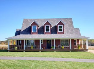 N9688 Wilcox Rd, Portage, WI 53901