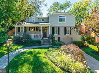 6004 Winnebago Rd, Bethesda, MD 20816