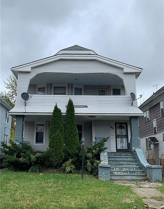 1st image of 3665 E 153rd St