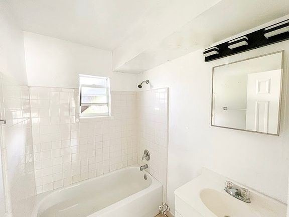 5th image of 3100 Orange Center Blvd #56
