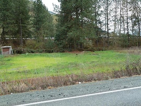 2nd image of Foothill Blvd