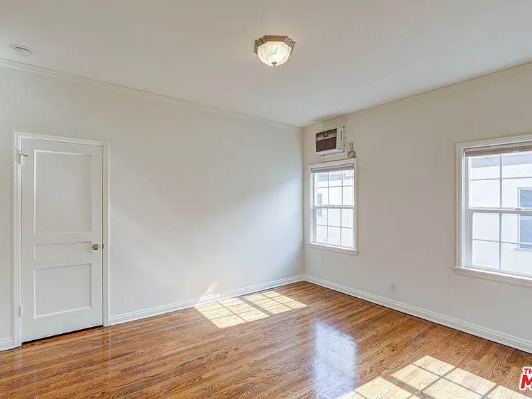 127 N Harper Ave — Photo 13